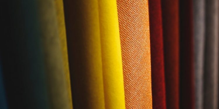 …القماش الأكثر تفضيلاً في الملابس النسائية أنواع