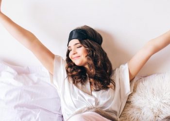 أفضل مجموعات بيجامة الصيف التي يمكنك الحصول عليها بالراحة في الطقس الحار